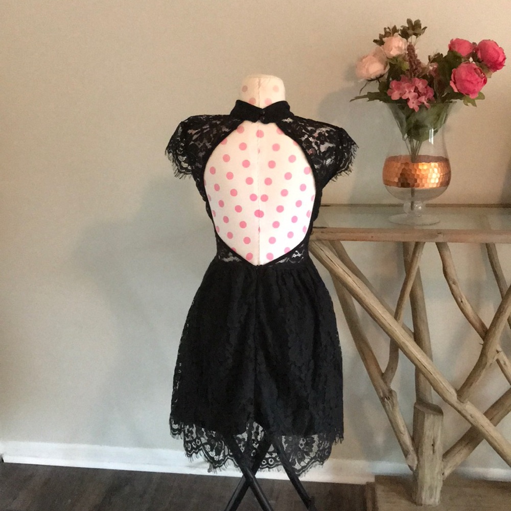 NWOT open back, Black, high collared lace dress